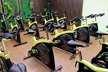 Выставочный центр завода DHZ Fitness