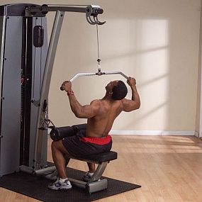 BODY SOLID DLAT-S Четырехстековая мультистанция. Двухпозиционный тренажер для мышц спины